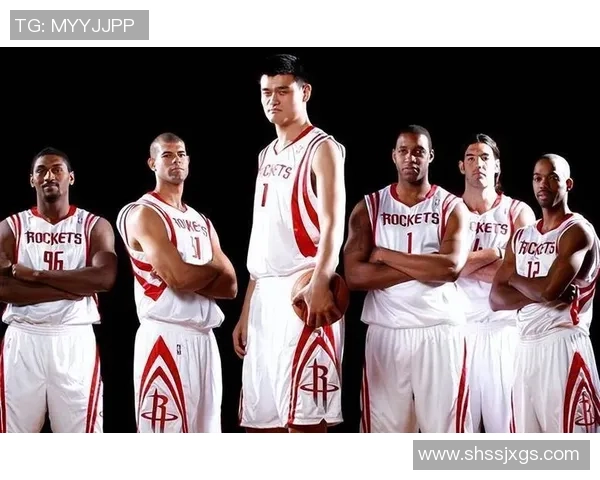 对手挑战姚明的传奇篮球生涯与巅峰对决背后的故事与启示