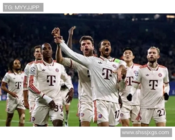 欧冠历史冷门：里昂逆袭拜仁1-0震惊全场引发热议