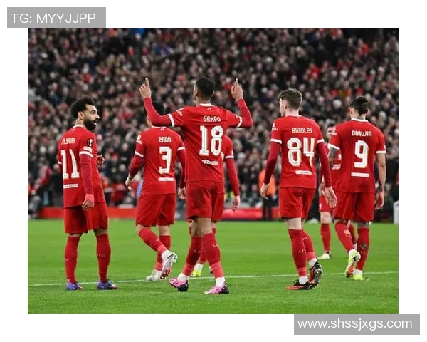 欧联杯曼城与曼联激战成平红牌争议引发全场热议