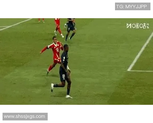 德甲精彩对决皇马与切尔西战成平局神扑瞬间成焦点引发热议 德甲精彩对决皇马与切尔西战成平局神扑瞬间成焦点引发热议