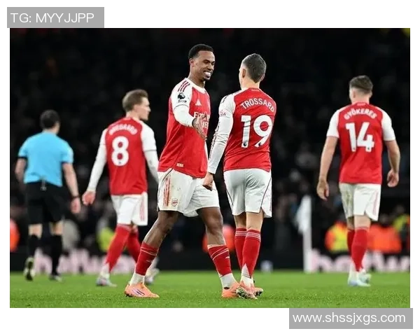 英超激战阿森纳大胜巴萨4-0补时进球点燃全场激情解析