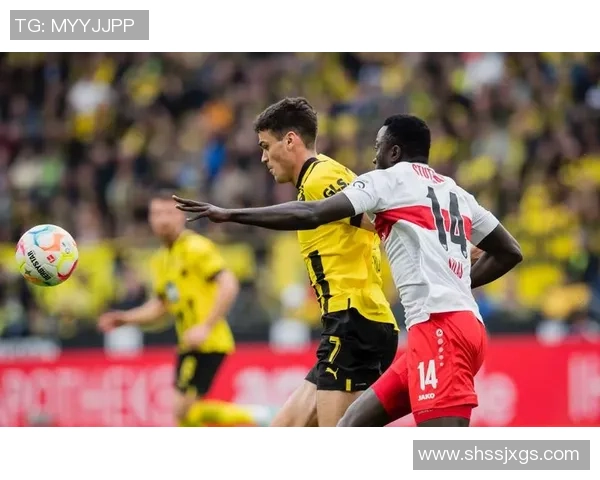 德甲精彩对决多特蒙德与波尔图激战成和引发全场热烈反响 德甲精彩对决多特蒙德与波尔图激战成和引发全场热烈反响