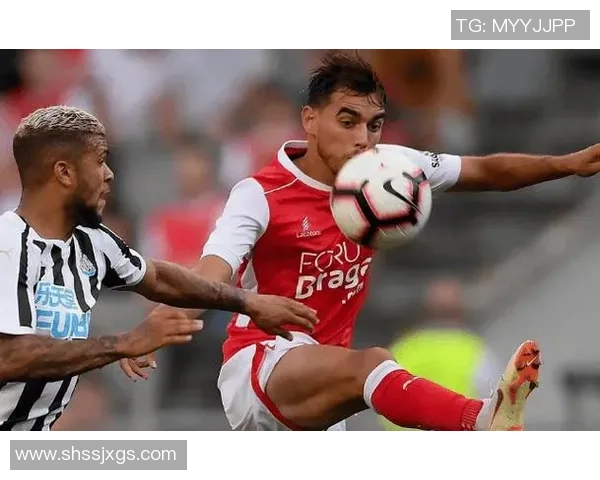 德甲惊现冷门本菲卡逆转波尔图神奇扑救点燃全场激情