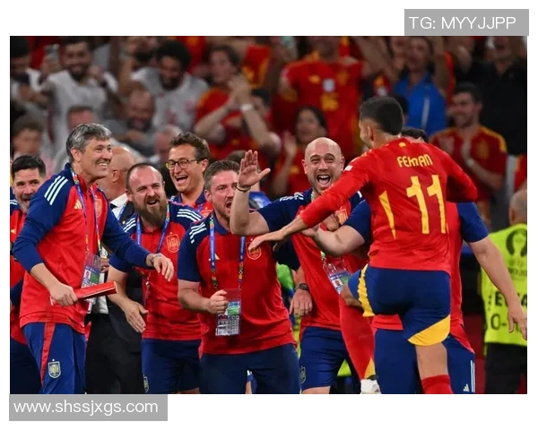 西甲焦点战巴萨与拜仁鏖战成平局乌龙球引发全场热议